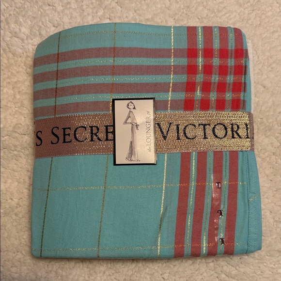 Victoria's Secret Cream and Blue Pajama set - Picture 2 of 6